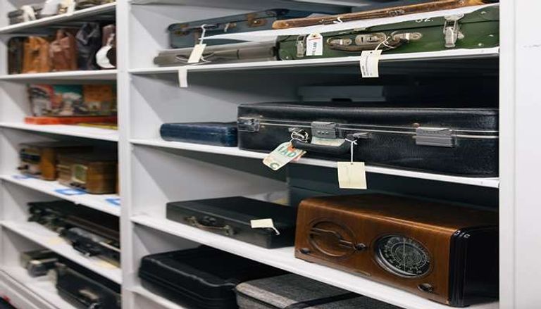 كاميرا تجسسية مثبتة على حمامة