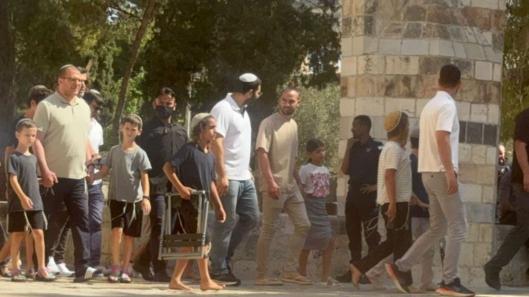 بن غفير خلال اقتحام الأقصى 