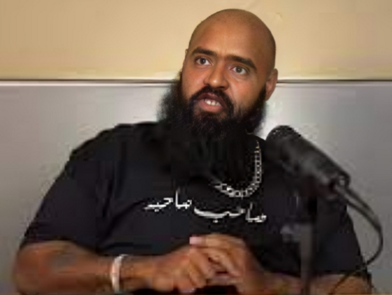 من هو "محمد عبد العاطي" صانع المحتوى الساخر الذي أثار الجدل على "تيك توك"؟