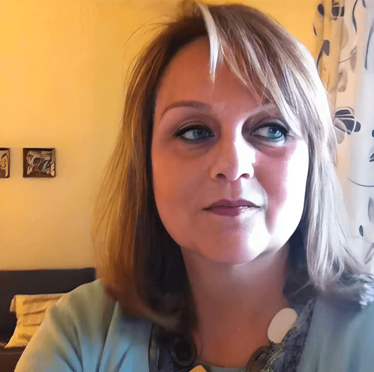 الفنانة ديالا صلحي الوادي