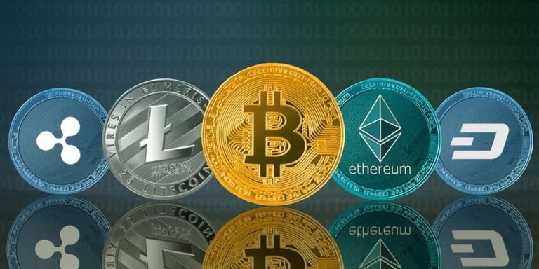 بيتكوين تعزز مكاسبها 