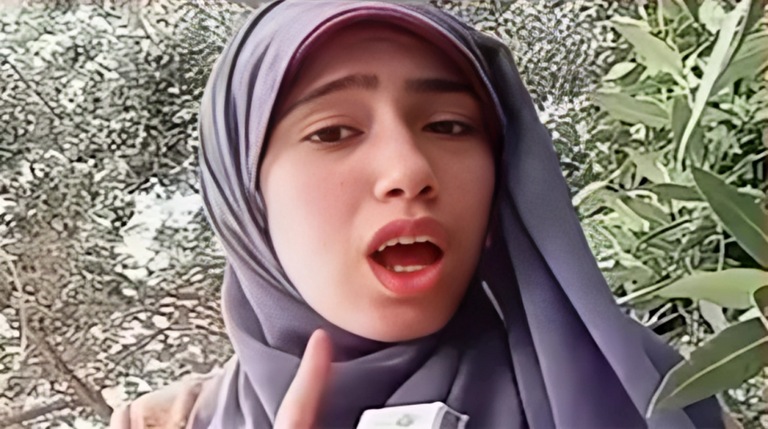 علياء قمرون