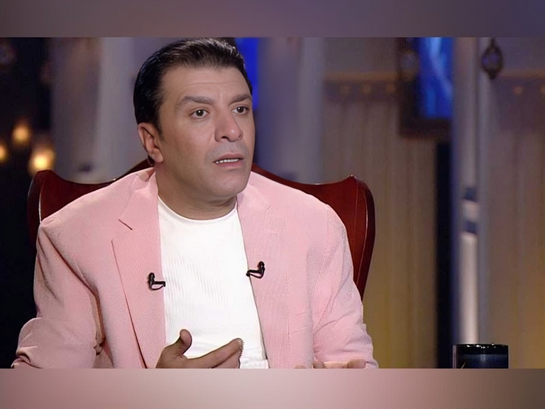 الفنان مصطفى كامل الفنان مصطفى كامل