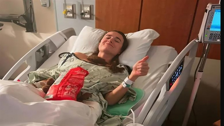 الممثلة الأميركية كيلي ماك الممثلة الأميركية كيلي ماك