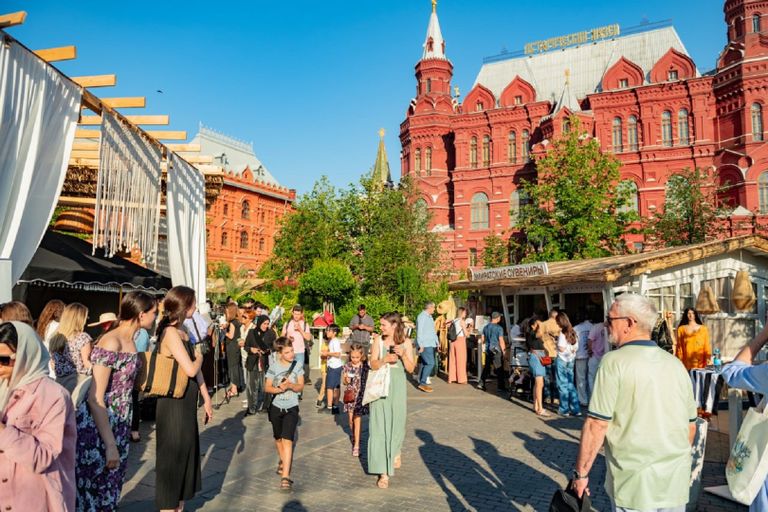 الإمارات وروسيا جسور ثقافية ممتدة