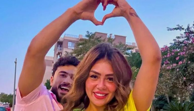محمد أوتاكا وهدير عبدالرازق