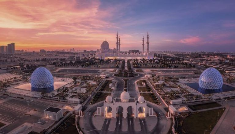 جامع الشيخ زايد في قائمة أكبر معالم الجذب 