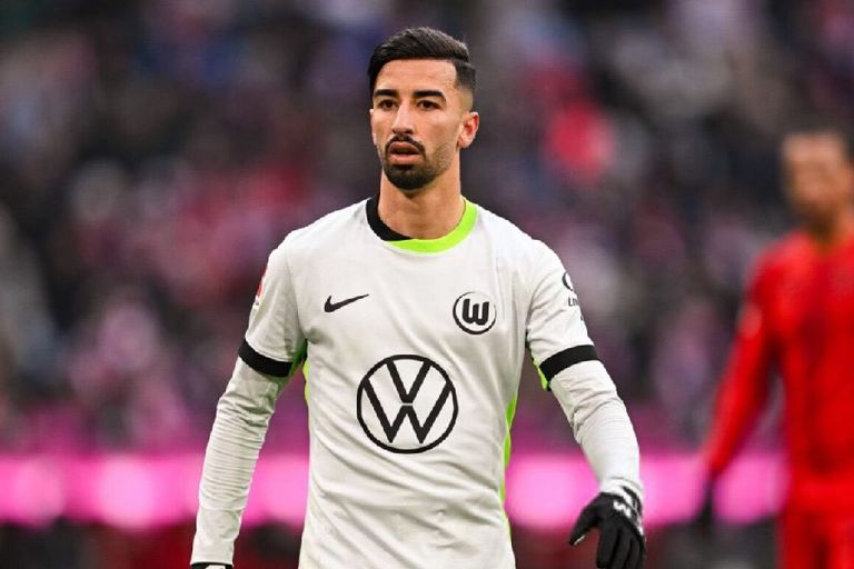 المهاجم الجزائري محمد الأمين عمورة