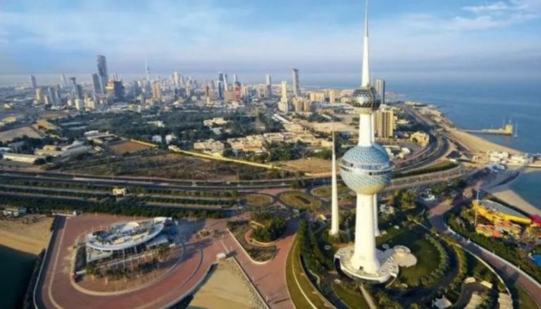 الطقس في الكويت حار ورطب