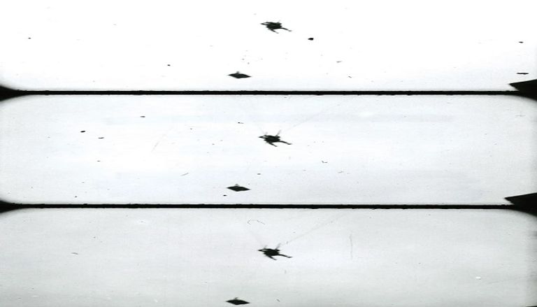 مظلي يحمل القنبلة النووية