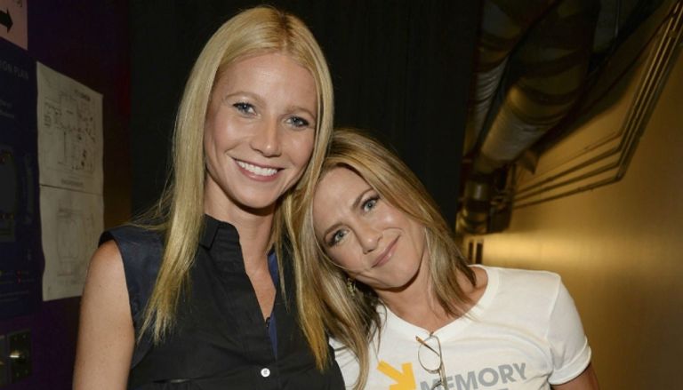 أصدقاء جينيفر أنيستون في هوليوود أصدقاء جينيفر أنيستون في هوليوود