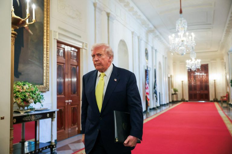 دونالد ترامب دونالد ترامب