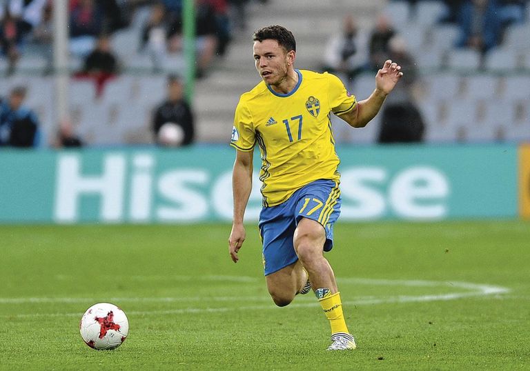 كريم مرابطي الموهبة التونسية معتز النفاتي