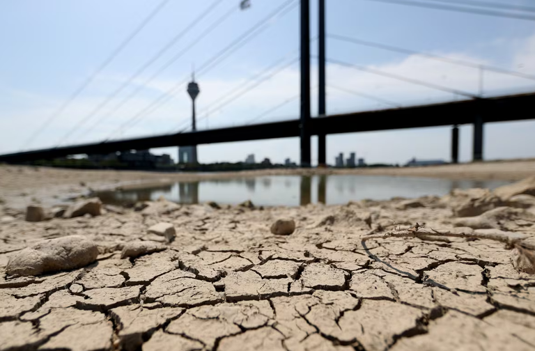 العاصمة الفرنسية باريس