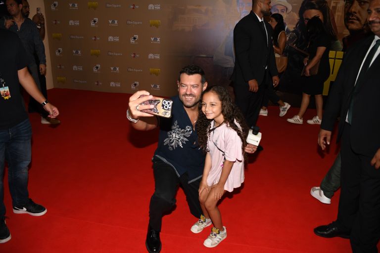 أبطال فيلم درويش