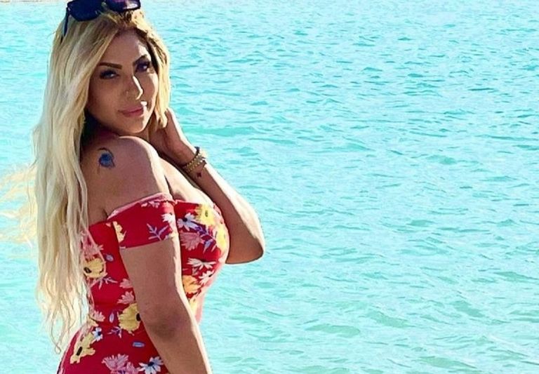 الإعلامية سارة خليفة