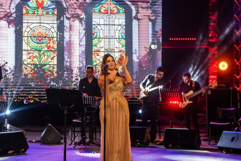 الفنانة التونسية نبيهة كراولي