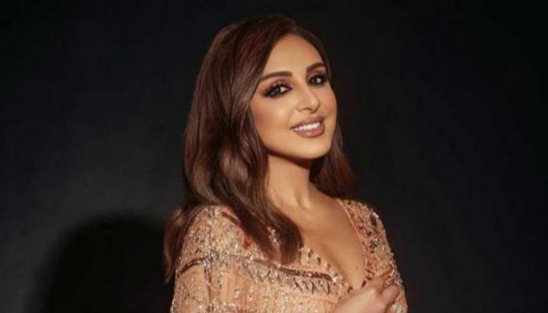 الفنانة أنغام