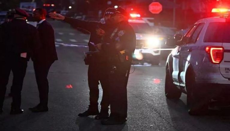 الشرطة في محيط موقع الحادث