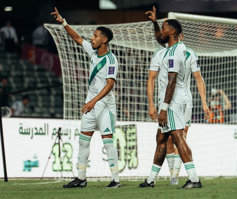 النصر والأهلي يلتقيان في نهائي السوبر السعودي