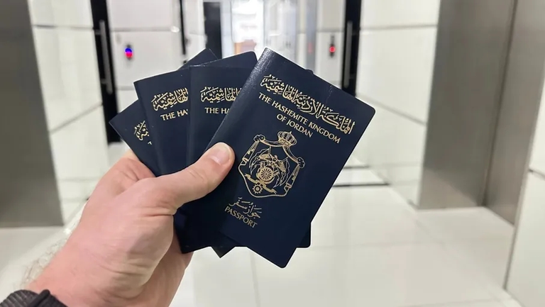 مواصفات الجواز الإلكتروني الجديد في الأردن جواز السفر الأردني