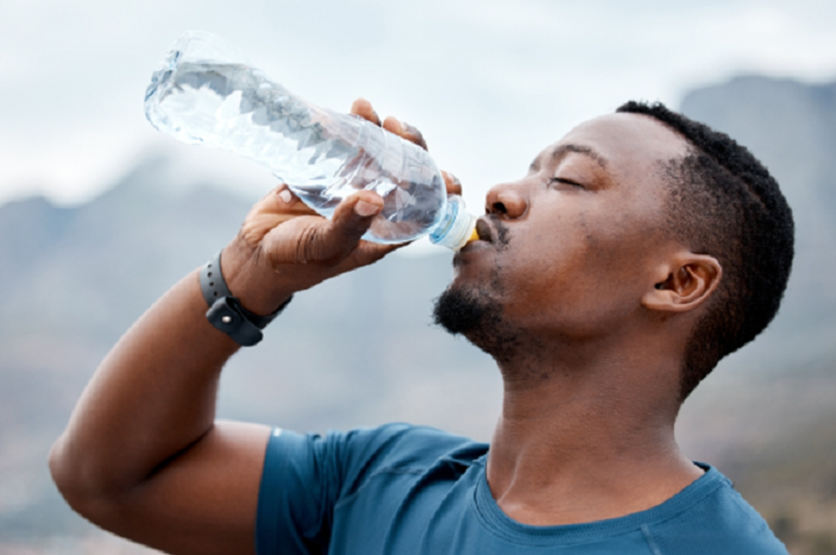  نقص الماء في جسمك يهددك بمرض مقلق