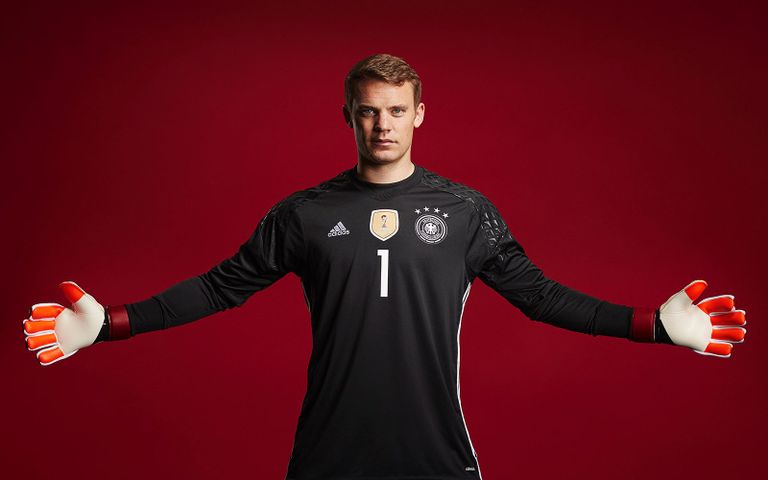 جيانلويجي بوفون ومانويل نوير