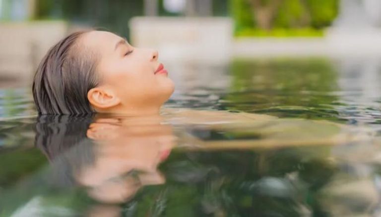 حمامات الينابيع الساخنة تساعد مع الزبادي في تحسين صحة الأمعاء