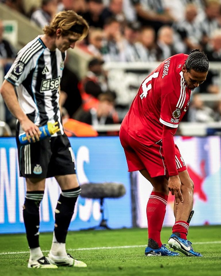 ليفربول يفوز على نيوكاسل بسيناريو جنوني