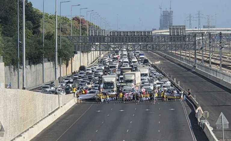 جانب من اجتماع الكابينت