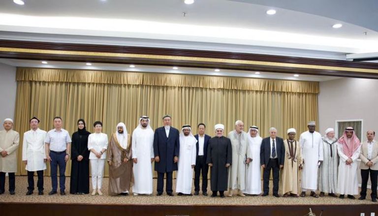 وفد المجتمعات المسلمة يلتقي بممثلي الجمعية الإسلامية بشينجيانغ