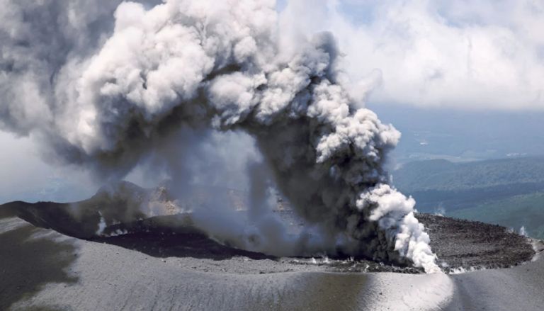 حقيقة انفجار جبل فوجي في طوكيو