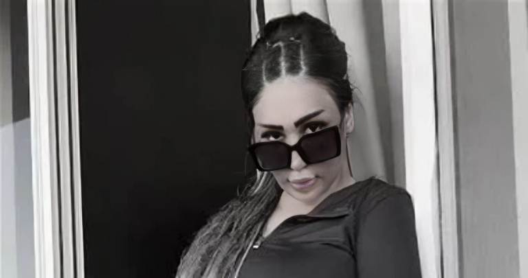 البلوغر لوليتا