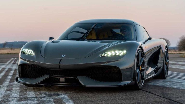 طراز Aston Martin Valkyrie