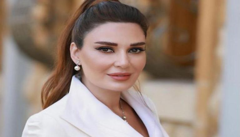 حقيقة علاقة سيرين عبد النور بسيف نبيل