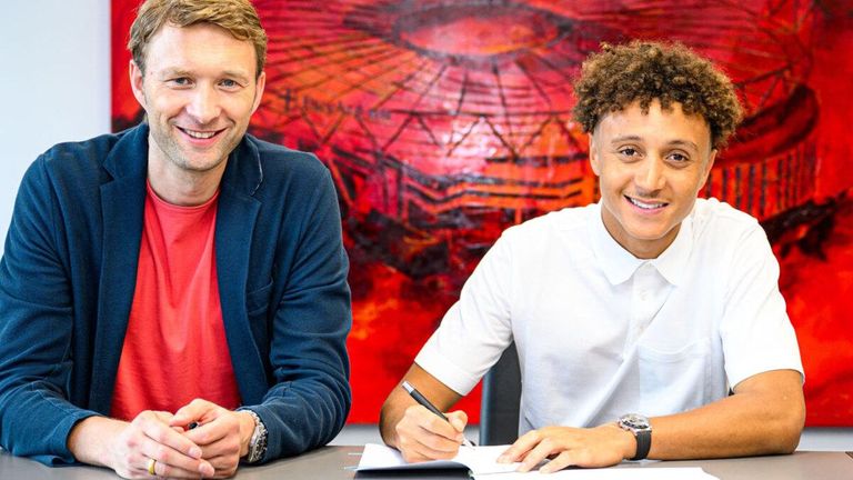 إلياس بن صغير الخنوس وبن صغير