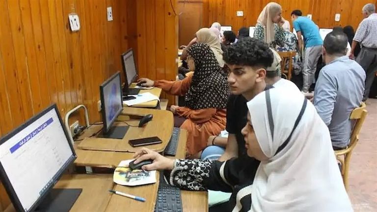 تسجيل اختبارات القدرات - أرشيفية