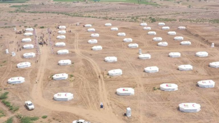 الإمارات تواصل دورها الإنساني في اليمن