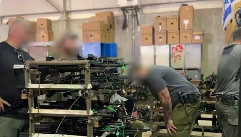 دبابات إسرائيلية