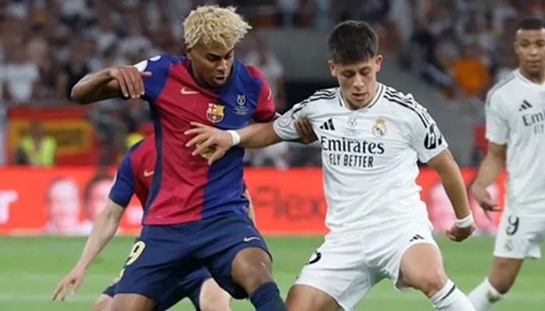 لامين يامال نجم برشلونة