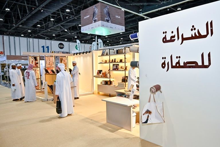 تصاميم وإكسسوارات في معرض أبوظبي للصيد والفروسية 2025