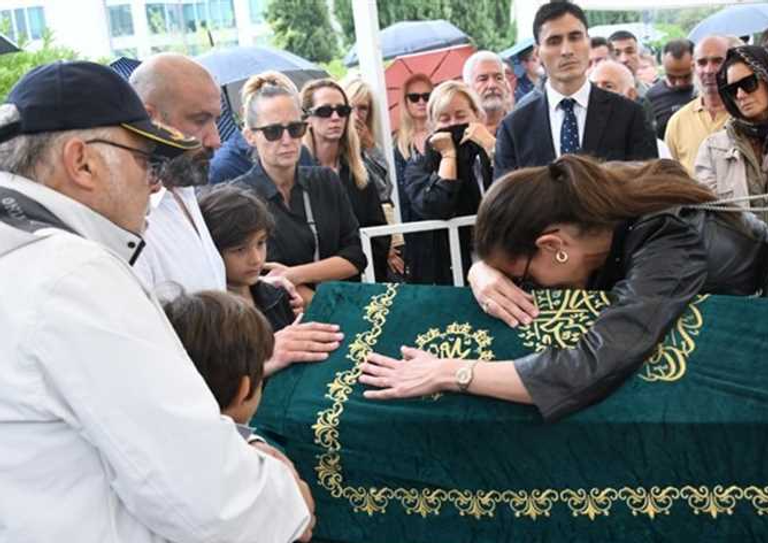 الممثل التركي خالد يوكاي