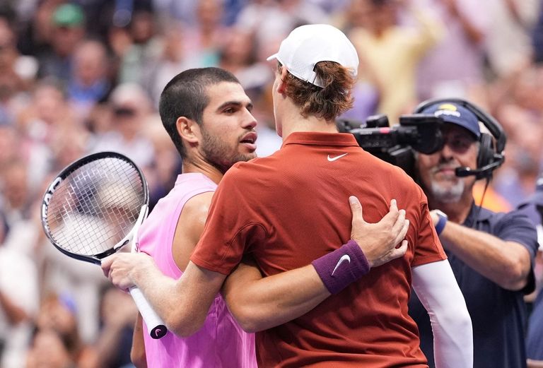 كارلوس ألكاراز ويانيك سينر في نهائي بطولة أمريكا المفتوحة كارلوس ألكاراز بطل أمريكا المفتوحة