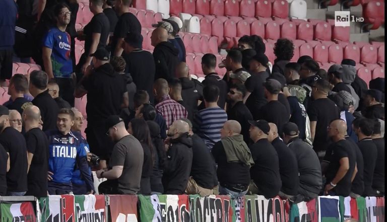 جمهور منتخب إيطاليا