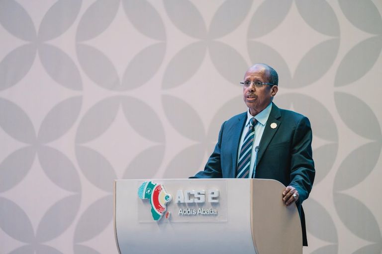 شعار القمة الأفريقية الثانية للمناخ في أديس أبابا