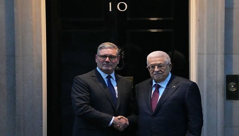 عباس وستارمر 