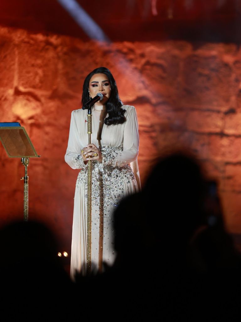 تفاصيل حفل أحلام في جدة 2025