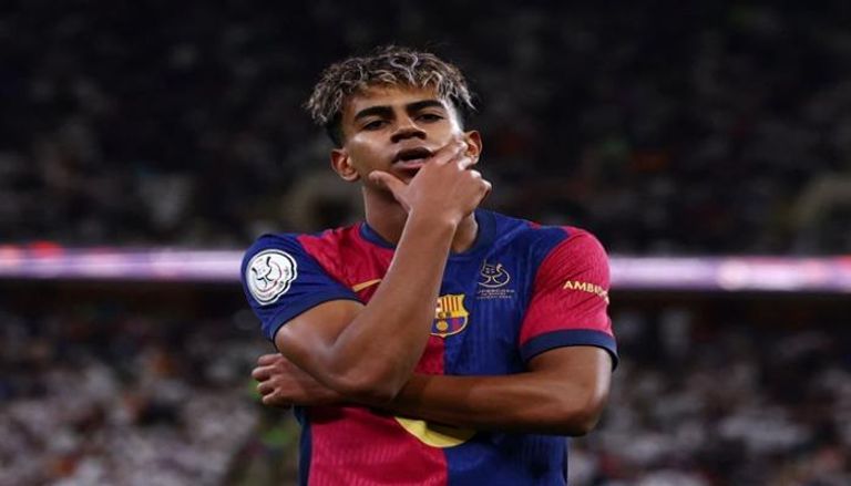 لامين يامال نجم برشلونة الواعد