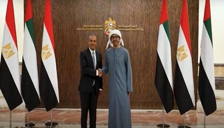الشيخ عبدالله بن زايد آل نهيان مع وزير الخارجية المصري