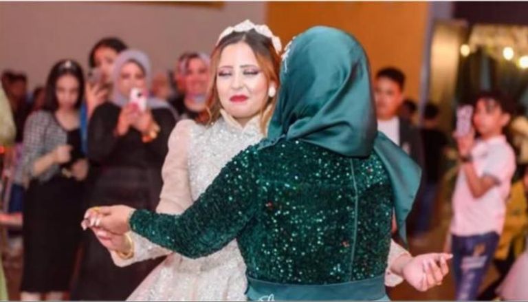 نورهان خليل ووالدتها